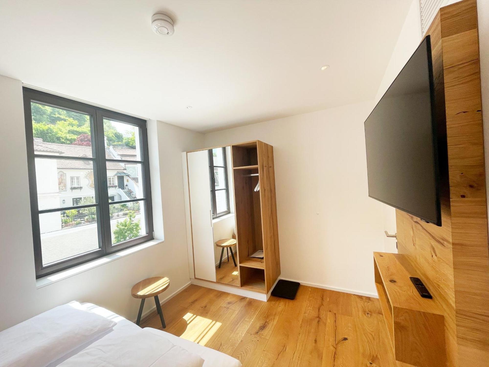 Weingut Fj Gritsch Mauritiushof Apartments Spitz an der Donau Pokoj fotografie